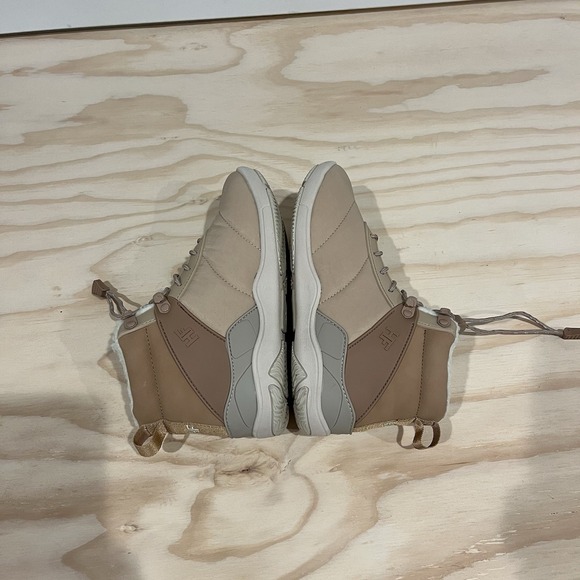 HF Hike Footwear Unisex Azura Sz 36 Lightweight Reflective Barefoot - Picture 9 of 14